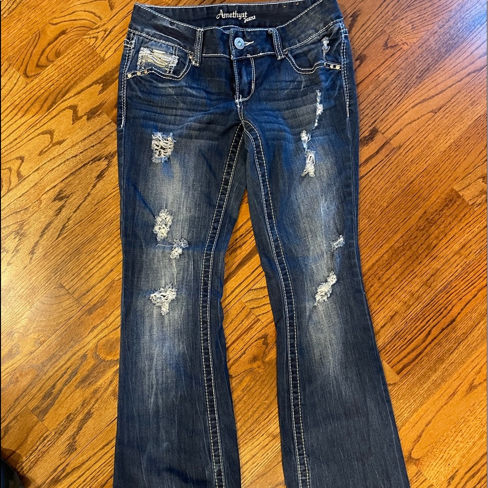 Amethyst Women’s Size 3 Boot cut/flare jeans.